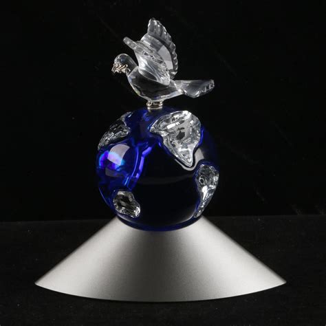 SWAROVSKI 2000 CRYSTAL PLANET – MILLENNIUM 